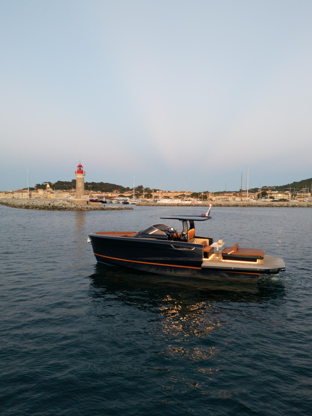 bellini yacht Astor 36