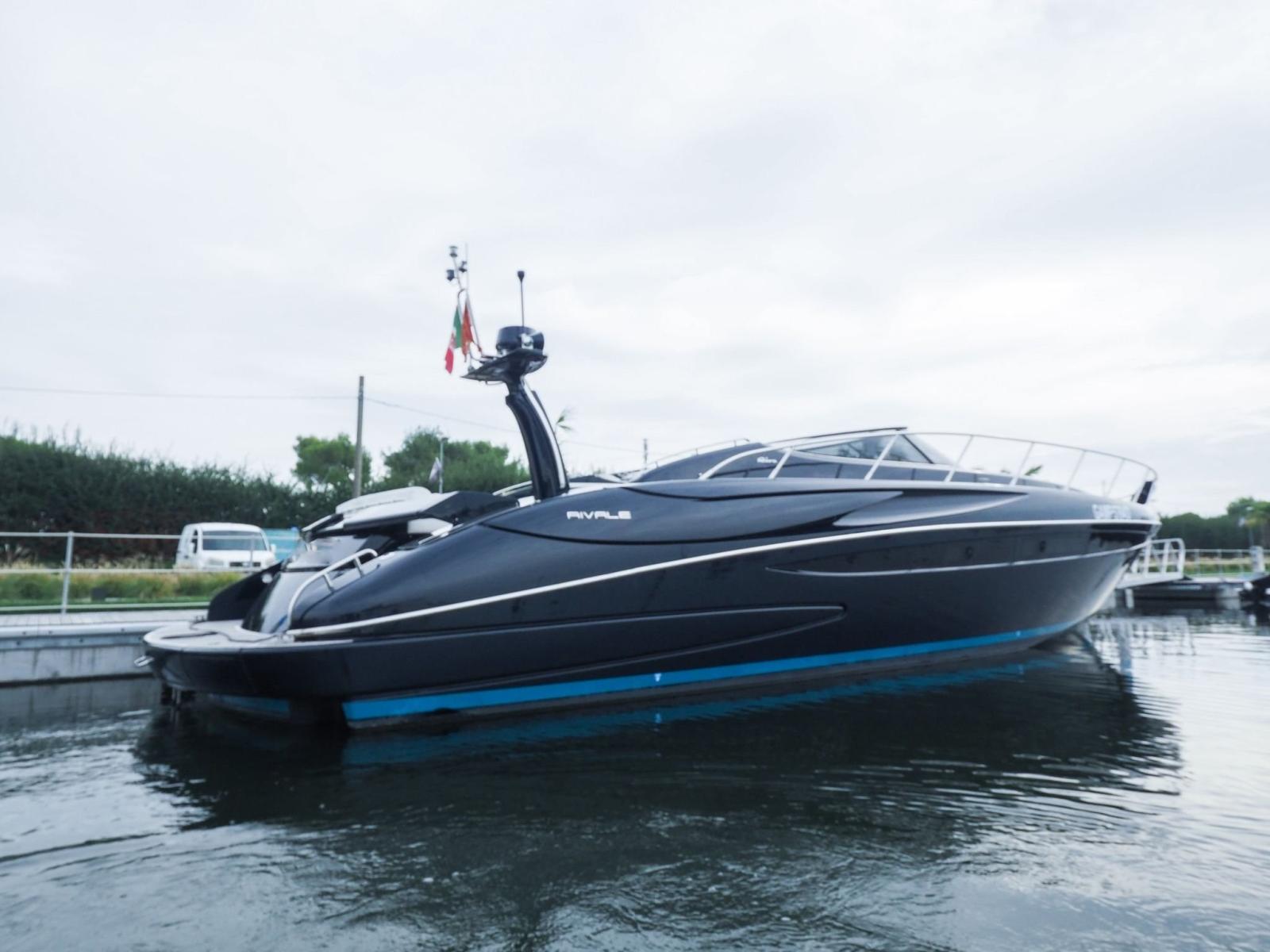 riva 52 rivale