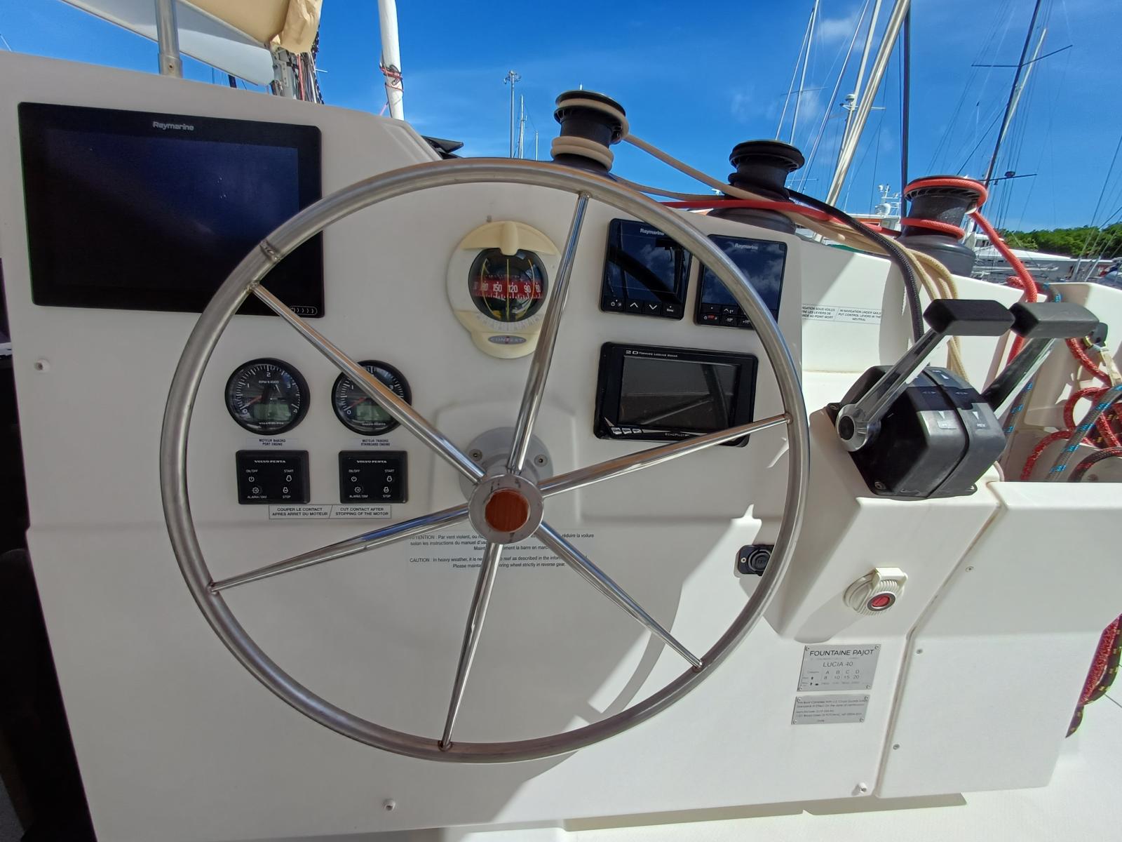 fountaine pajot Lucia 40