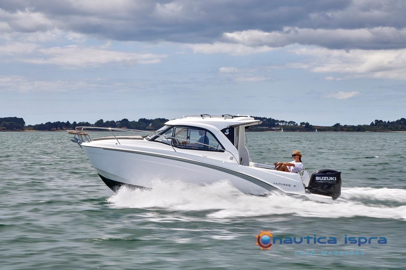 beneteau Antares 7 v2