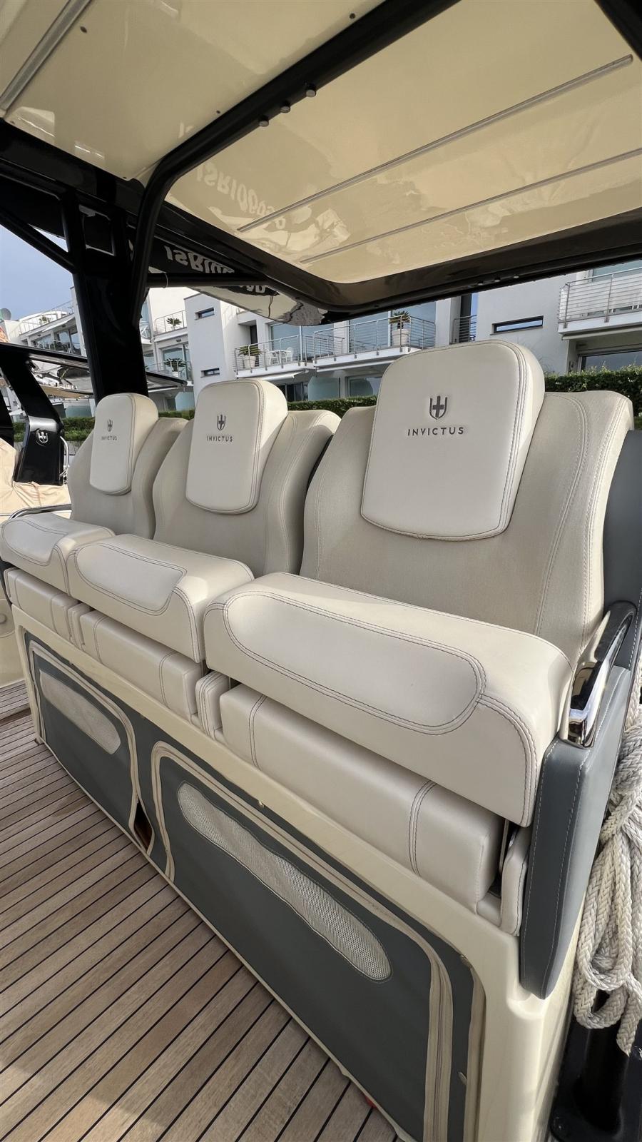 invictus Gt370