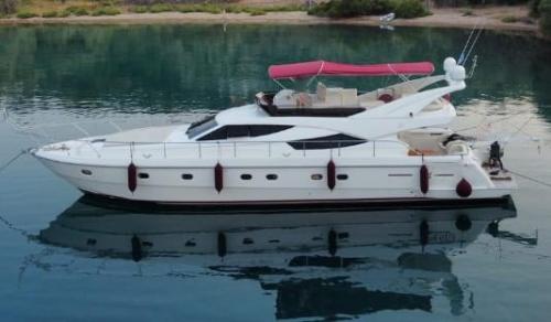 Ferretti yachts ferretti 62