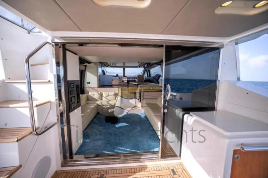 azimut 66 flybridge