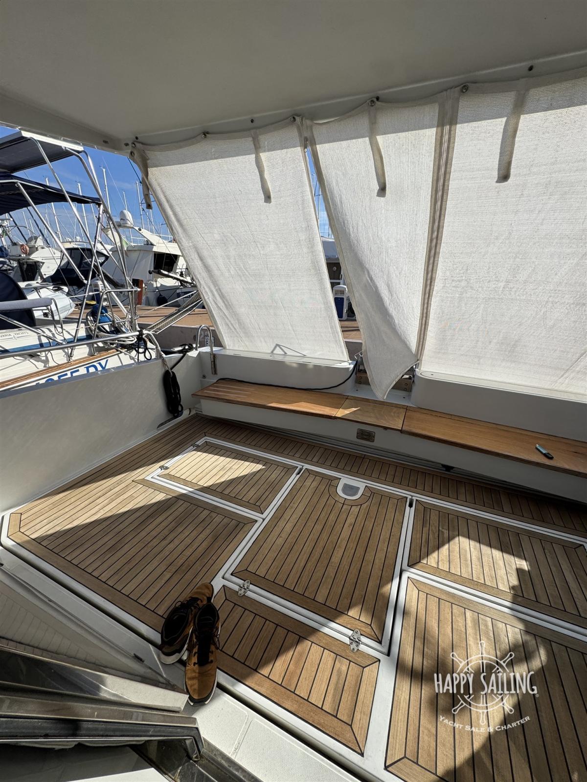 ferretti yachts Altura 39