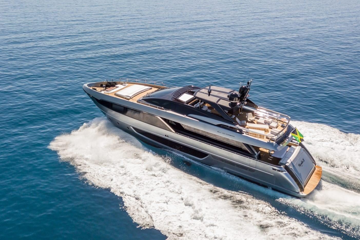 riva 100 corsaro