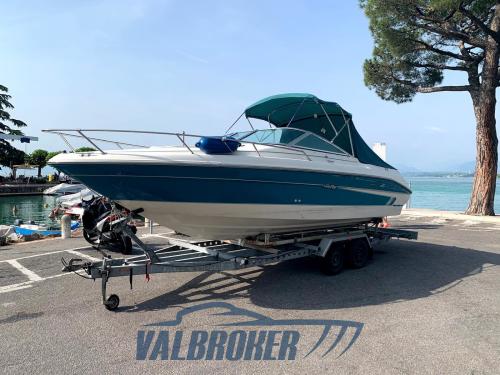 Sea ray 220 overnighter