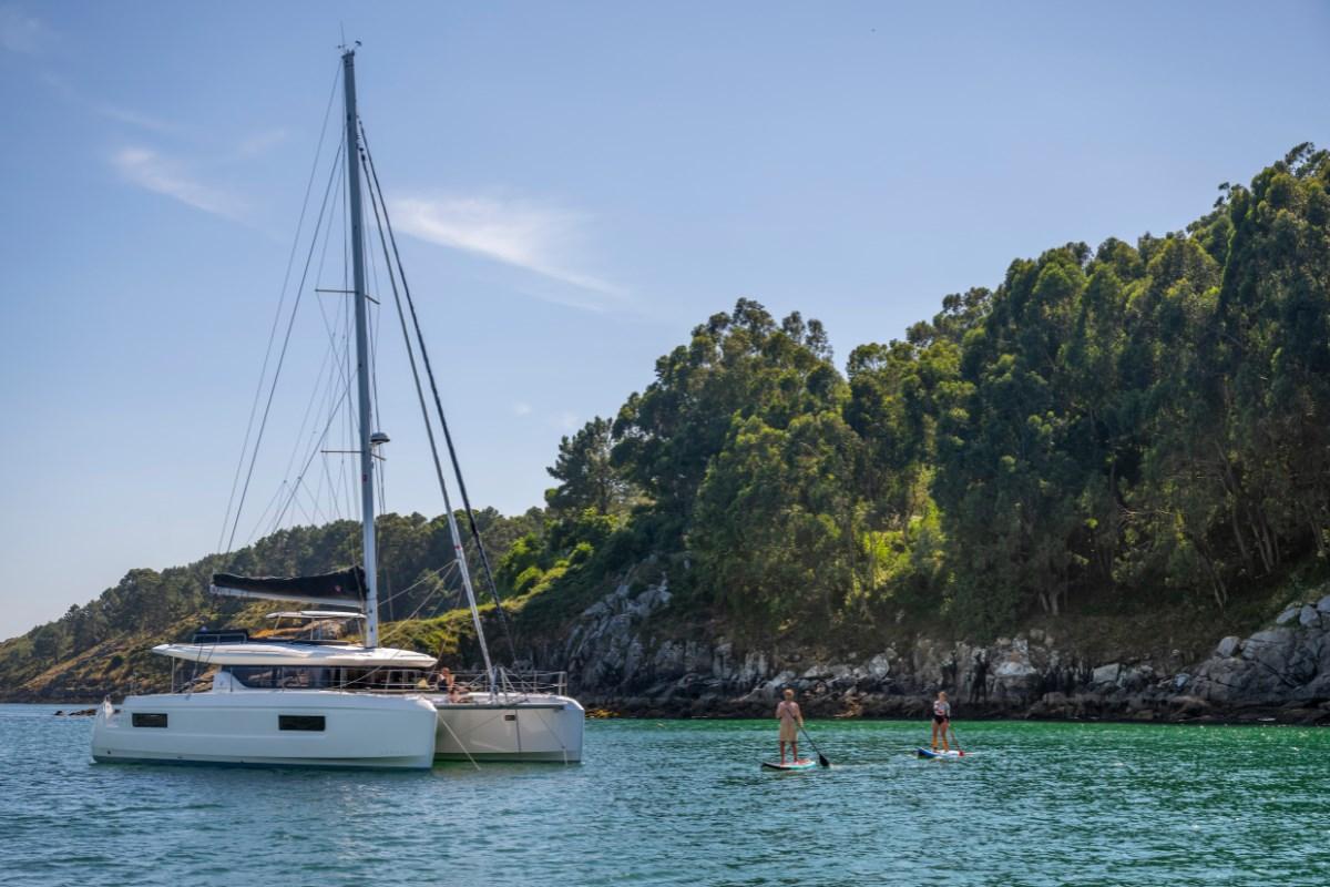 lagoon 43