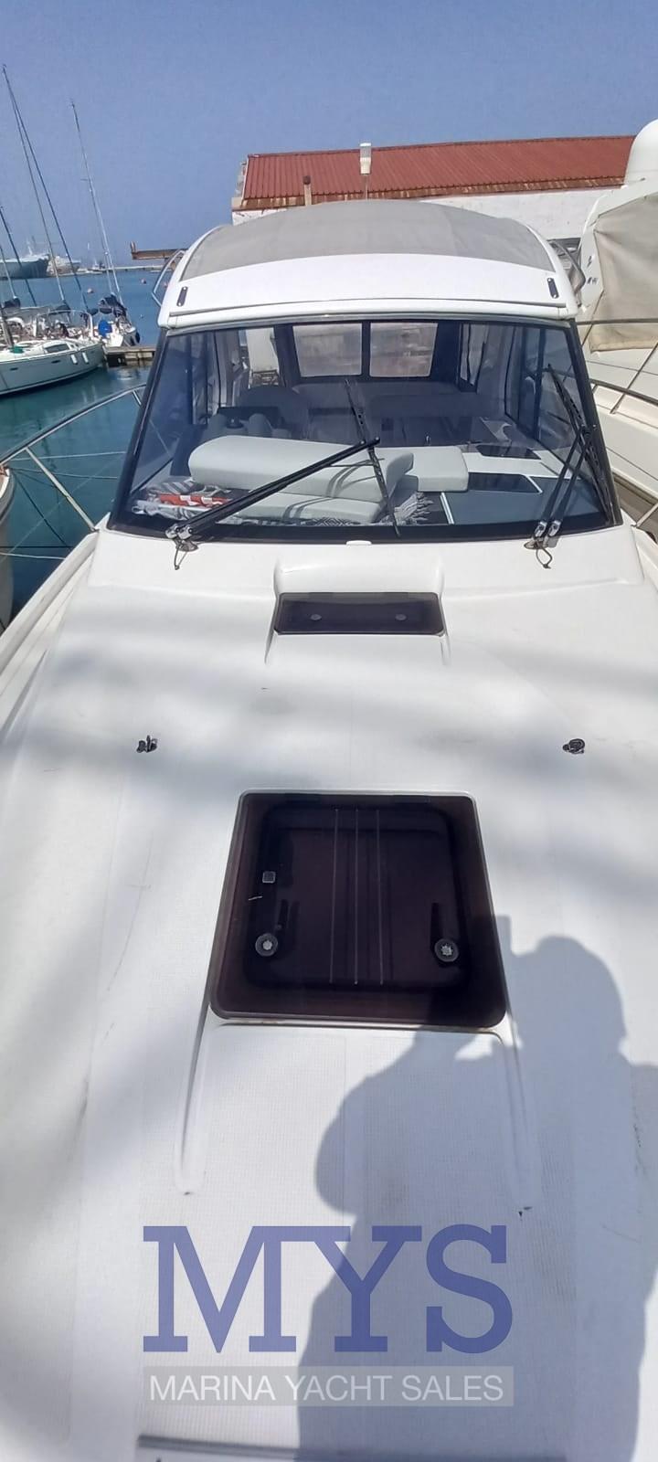 bavaria yachts S 33 hard top