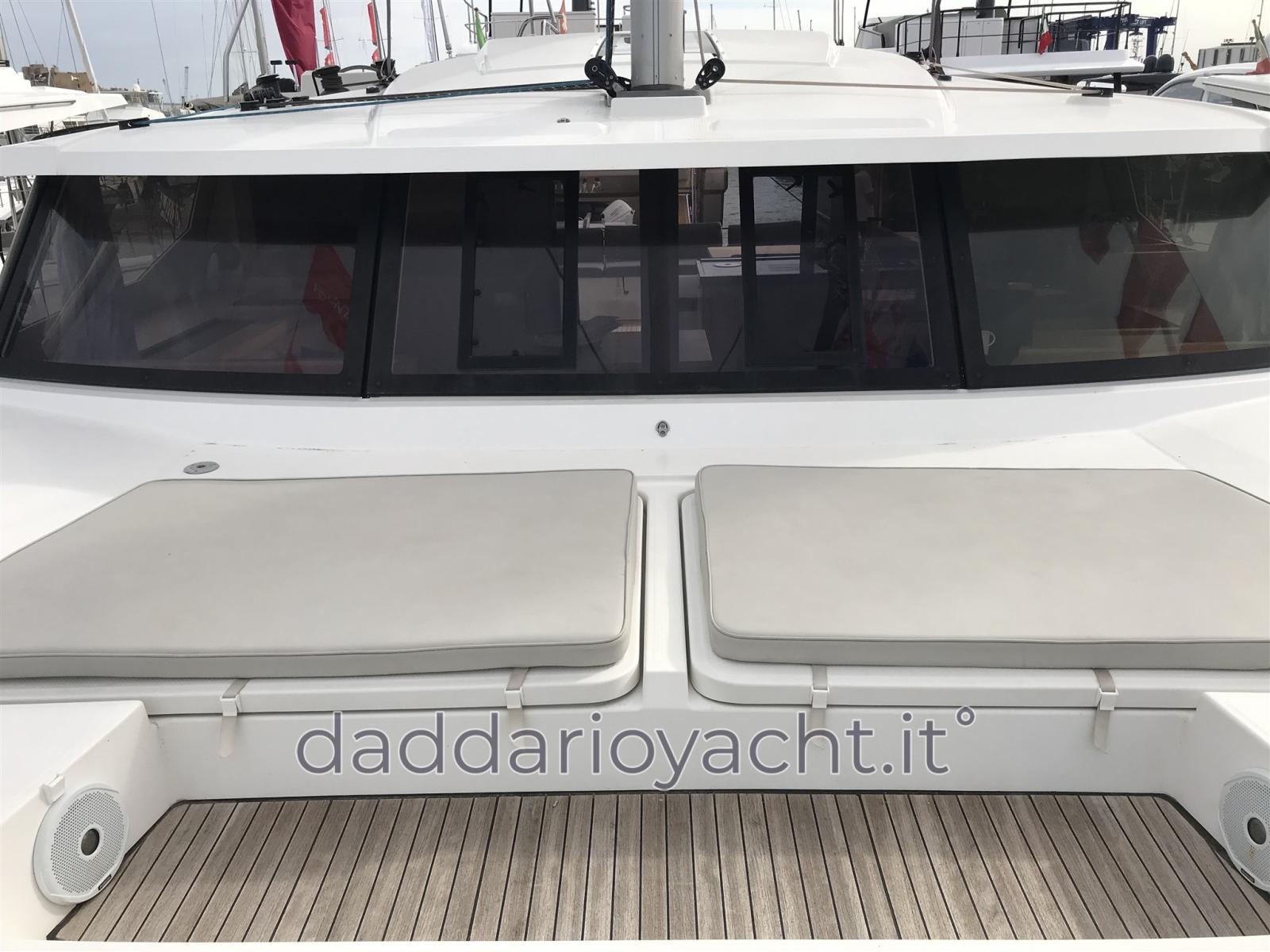 fountaine pajot Astréa 42