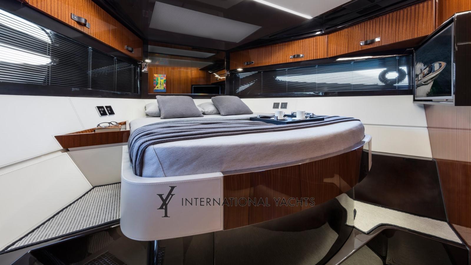 riva 56 rivale