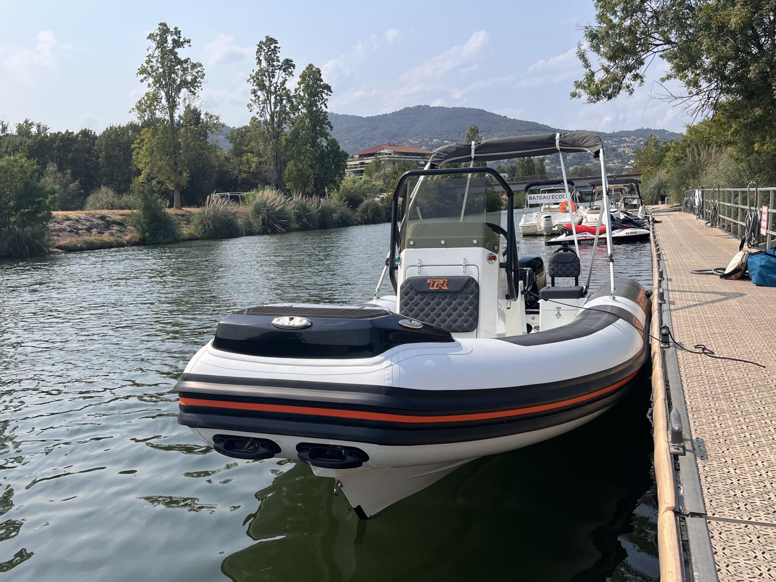 3d tender TR6
