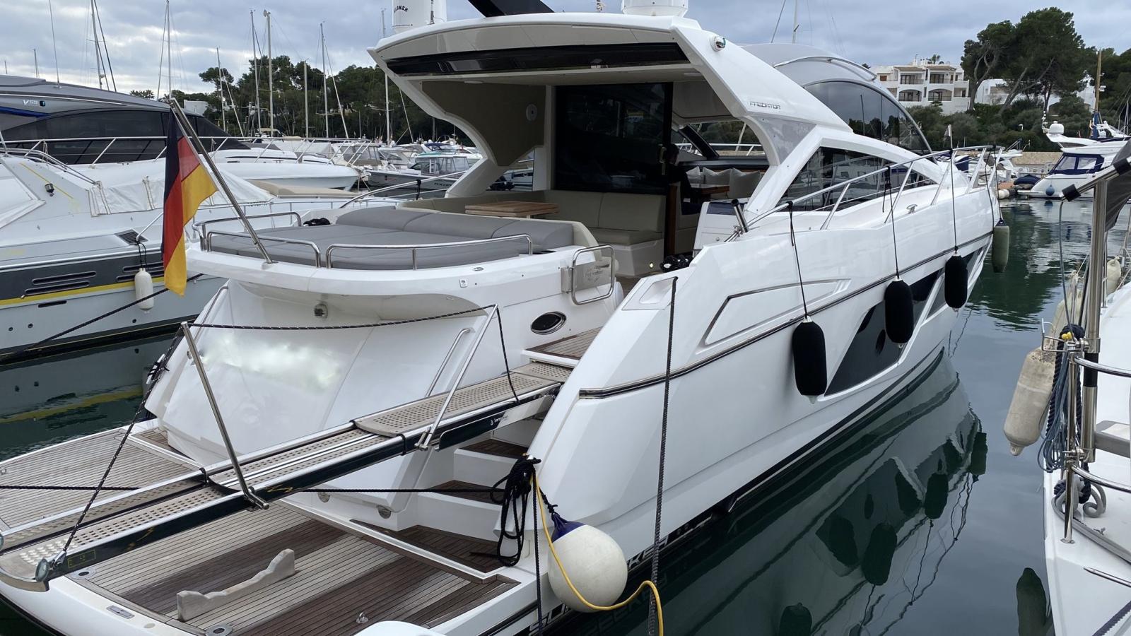 sunseeker Predator 57