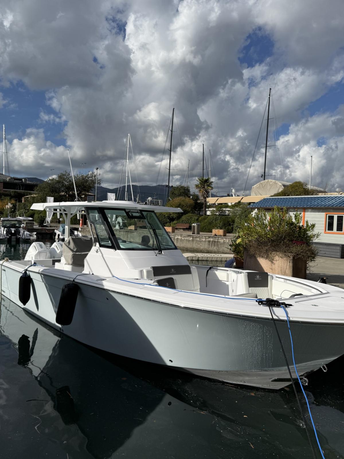 bertram yacht 34 cc