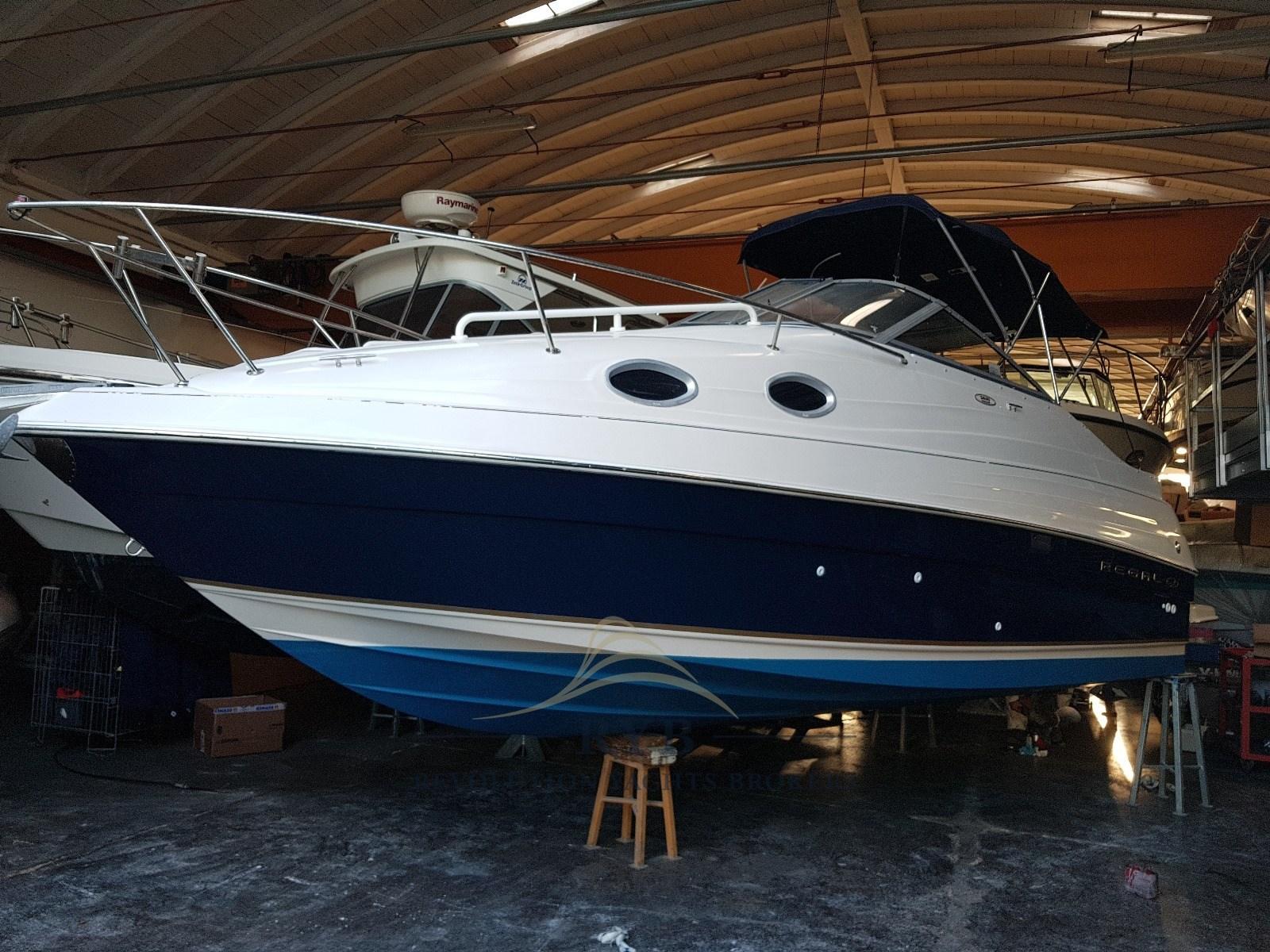 regal marine Commodore 242