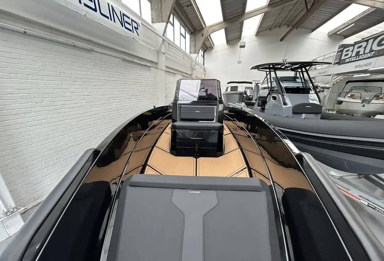 iron boats 827
