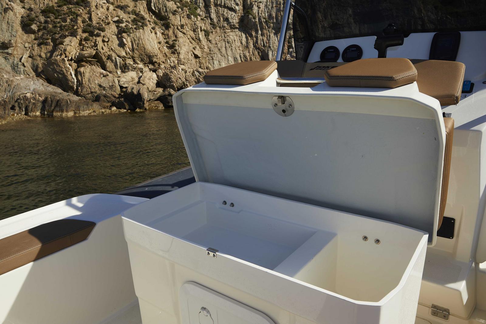 joker boat Coaster 650 plus