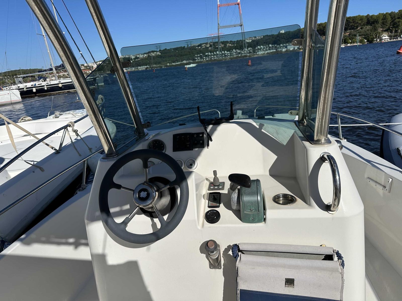 ocqueteau Ostrea 700 t-top