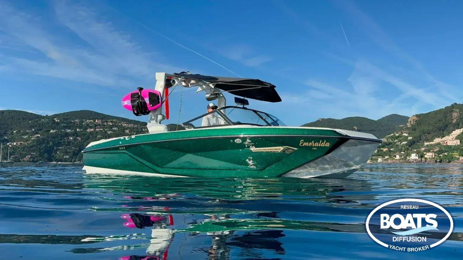 super air nautique G23