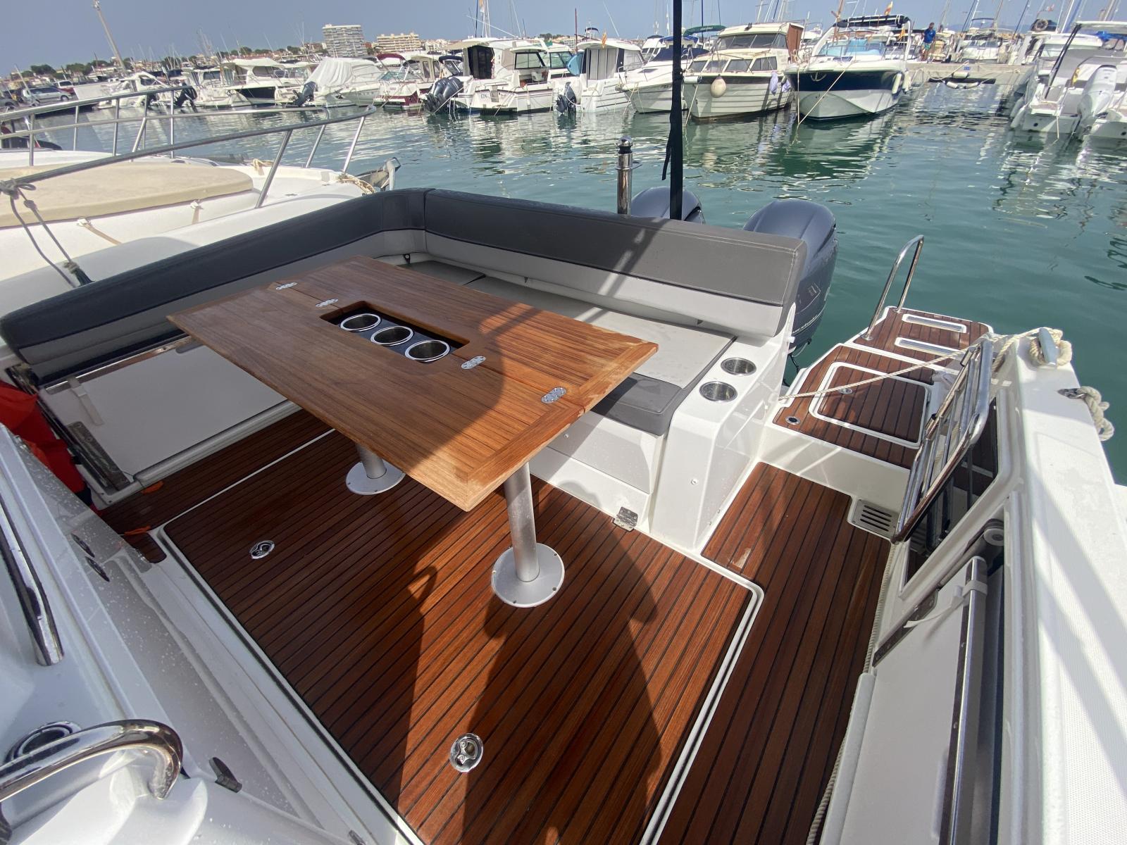 jeanneau Cap camarat 9 cc