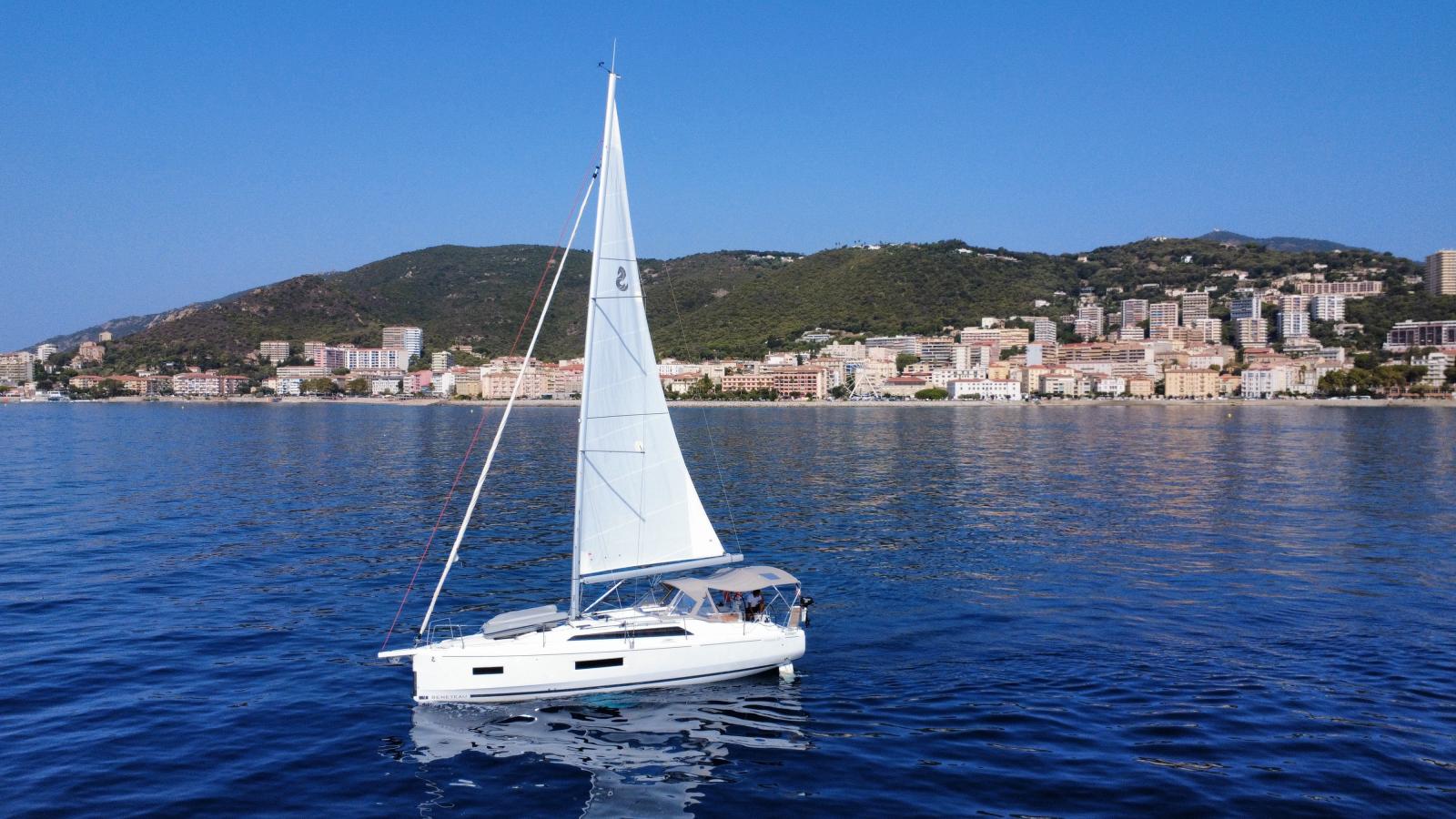 beneteau Oceanis 37.1