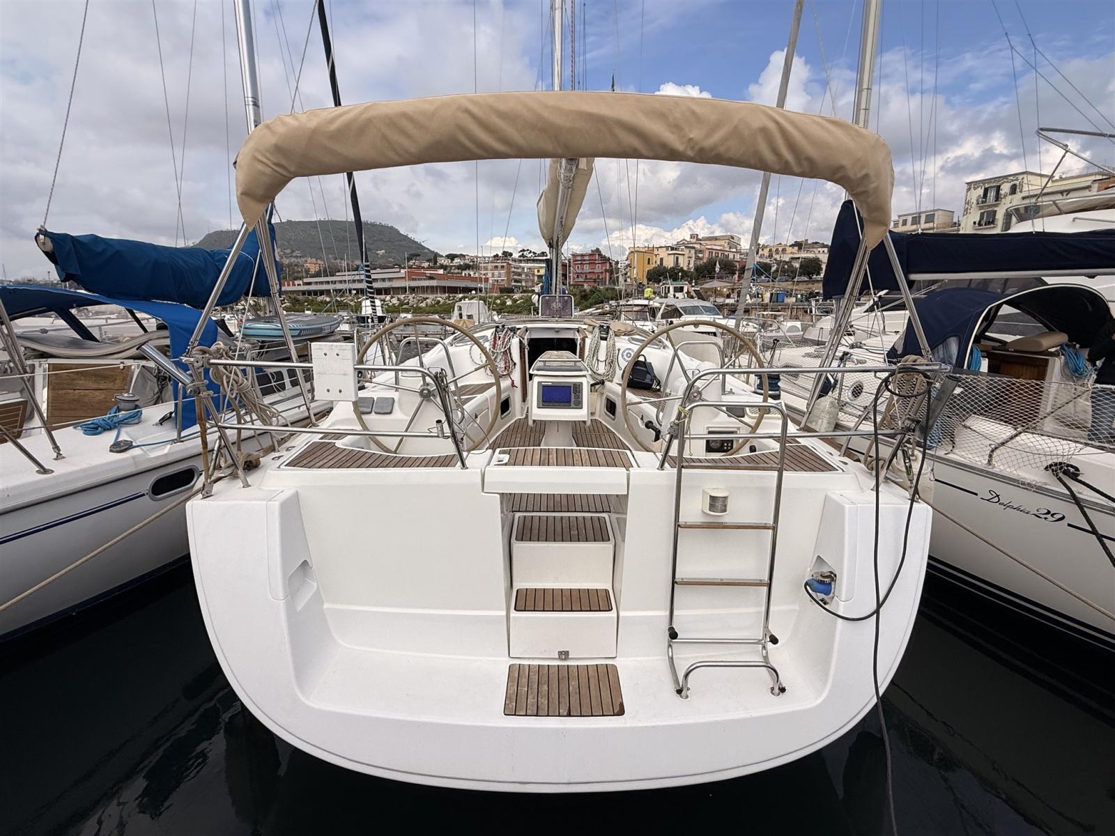 beneteau Oceanis 40