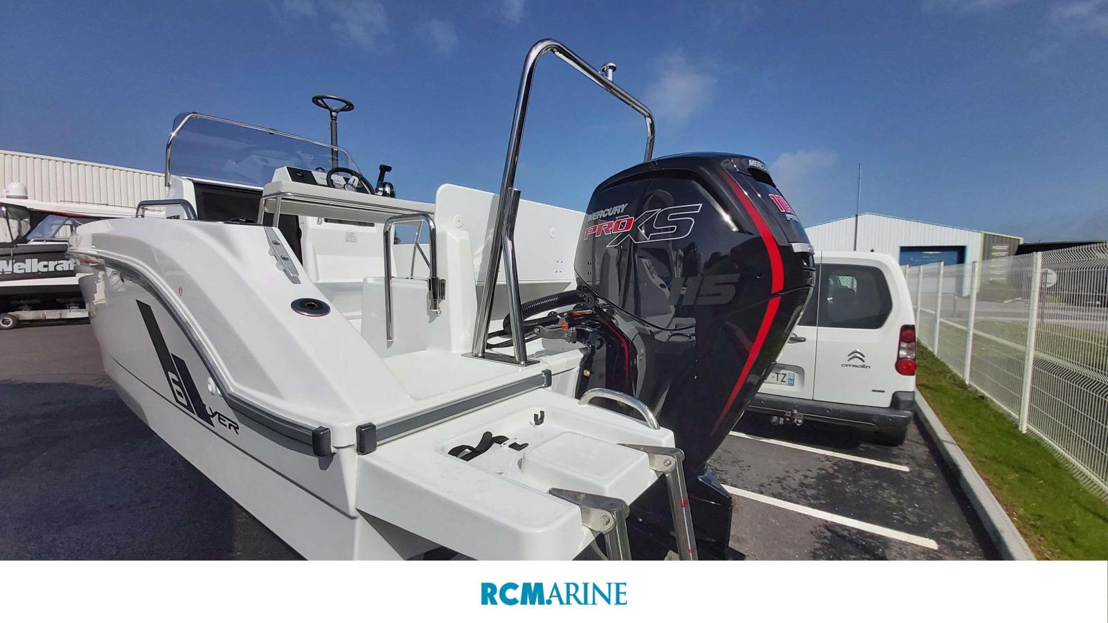 beneteau Flyer 6 spacedeck