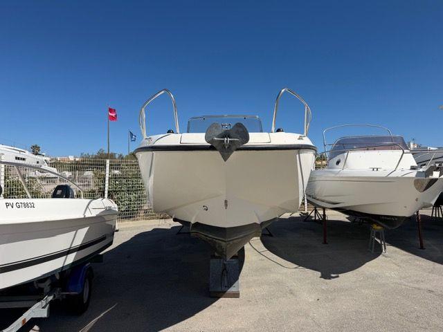 quicksilver 675 activ