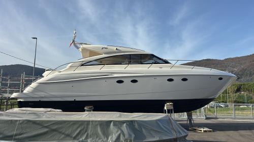 Princess yachts v53