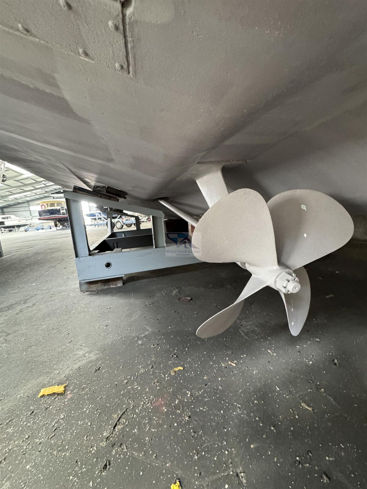 princess yachts Princess 420 fly