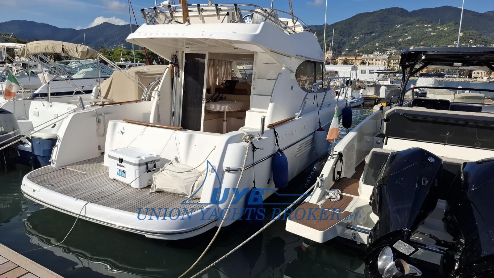 jeanneau Prestige 32 fly