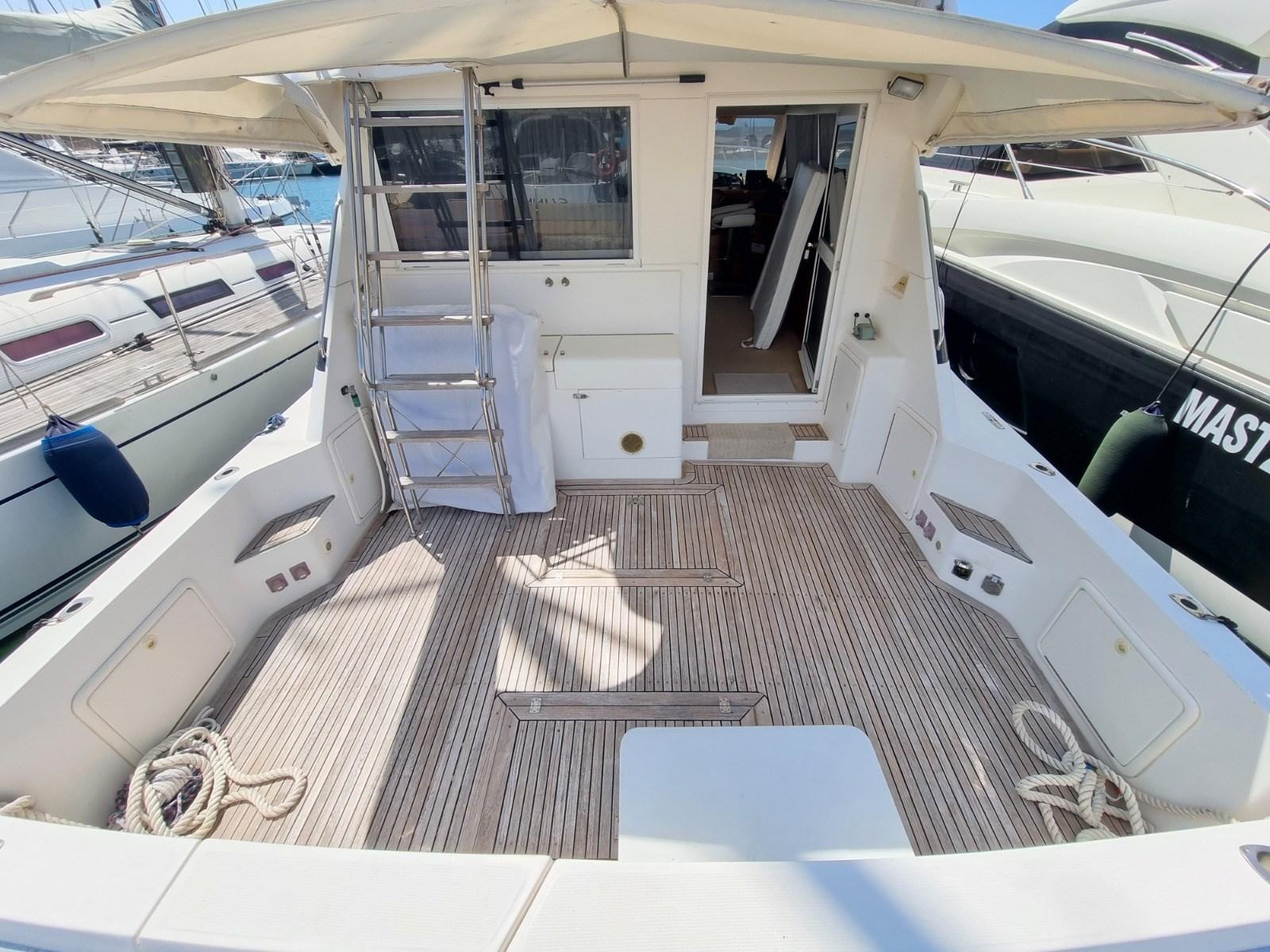 riviera marine 43 flybridge