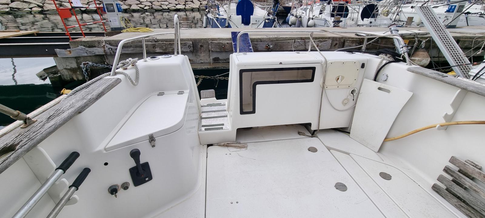 slep sk Arvor 250as