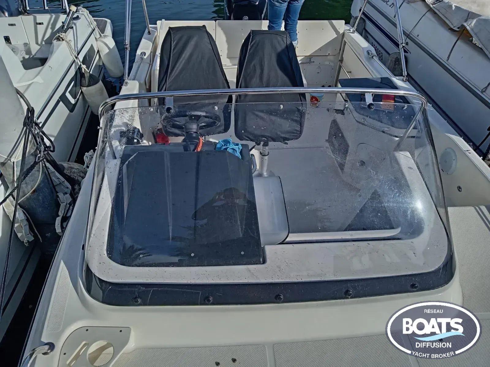 quicksilver 755 sundeck