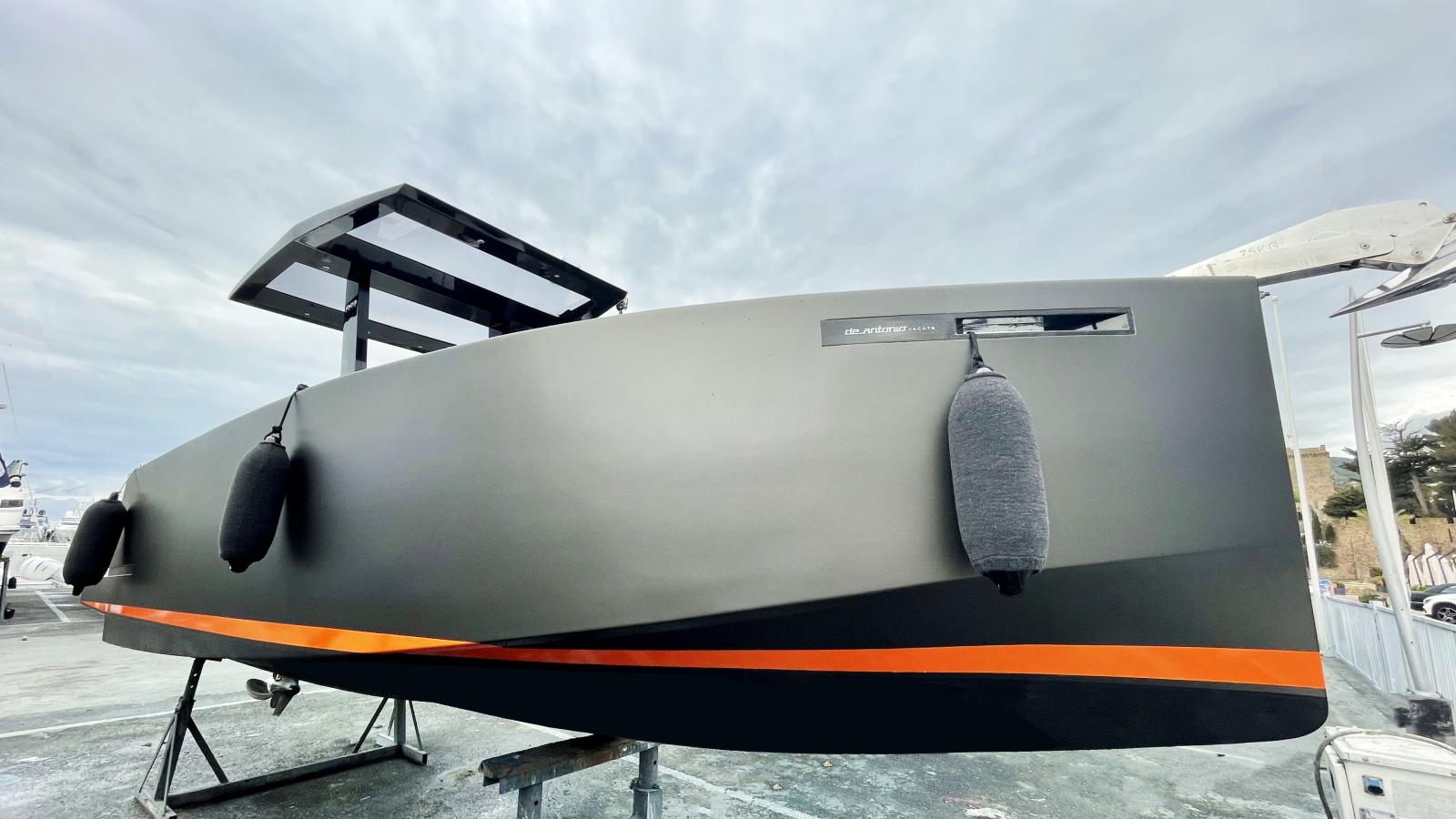 de antonio yachts D23 open
