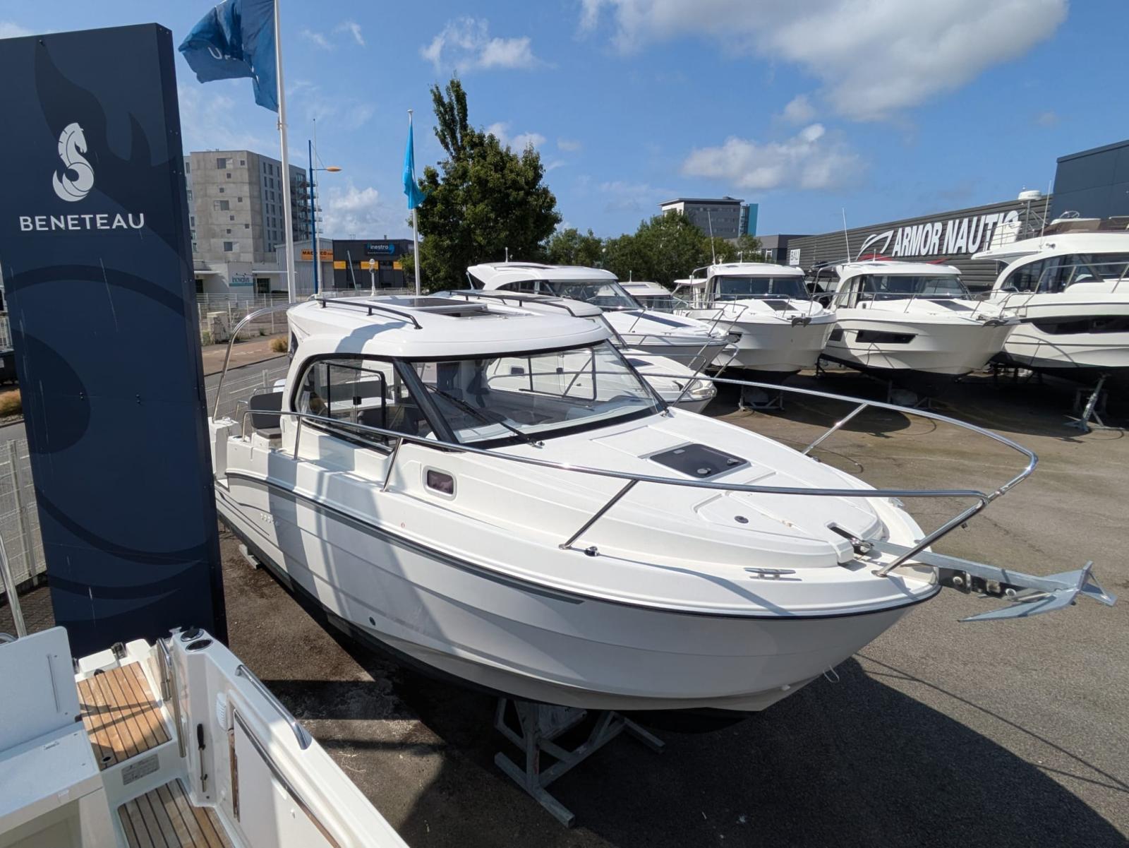 beneteau Antares 8 ob