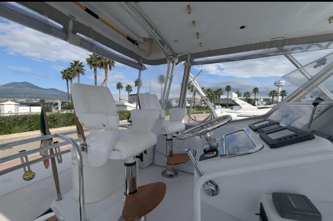 hatteras 50' convertible