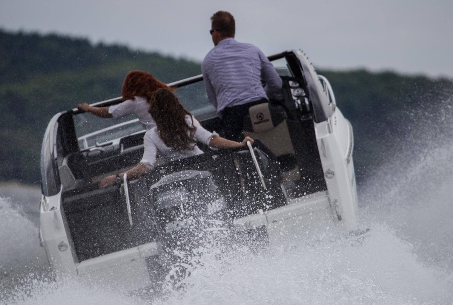 parker 750 day cruiser