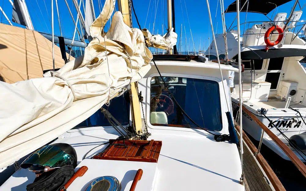 siltala yachts Nauticat 33