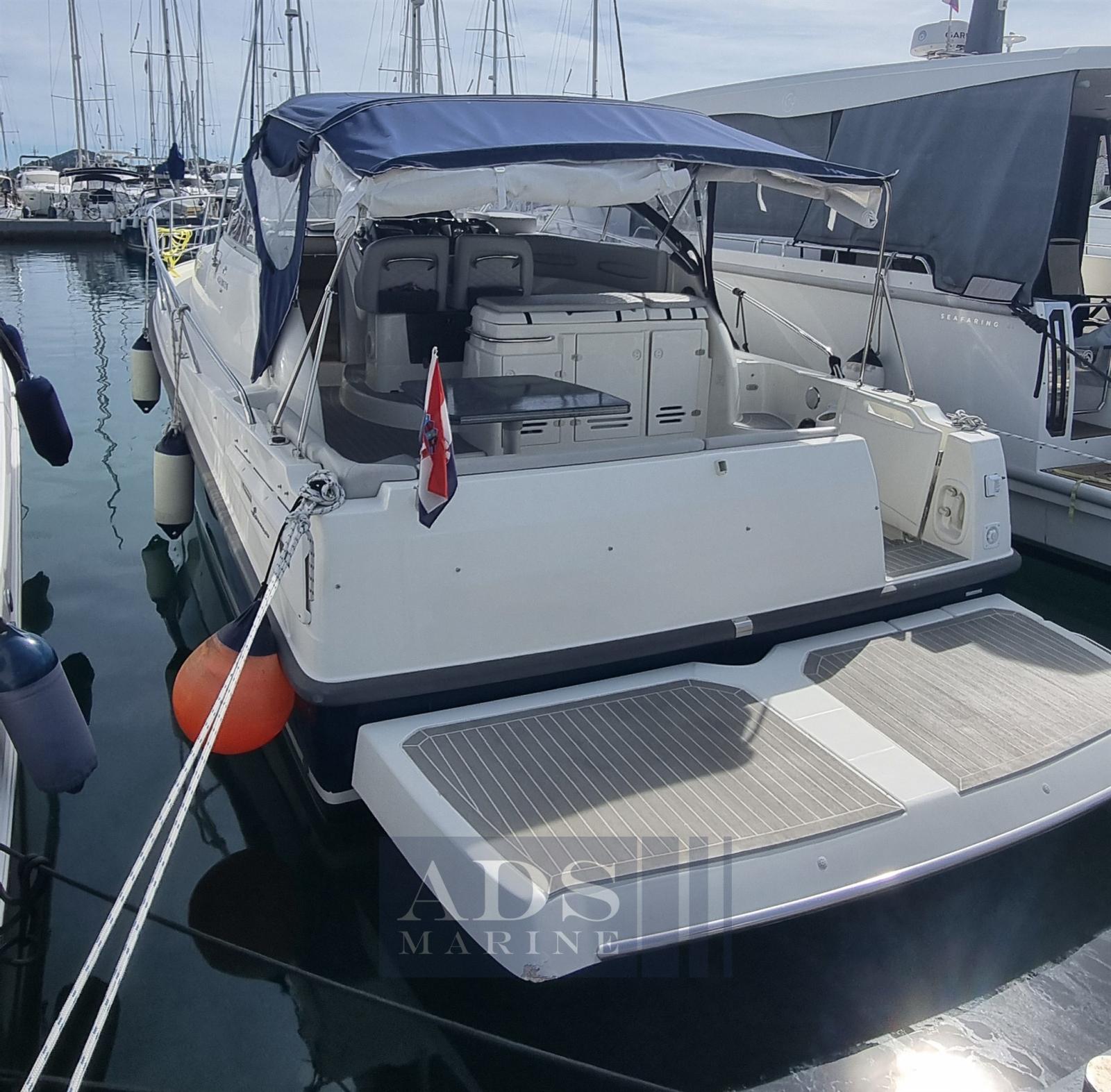 cranchi Pelican 32