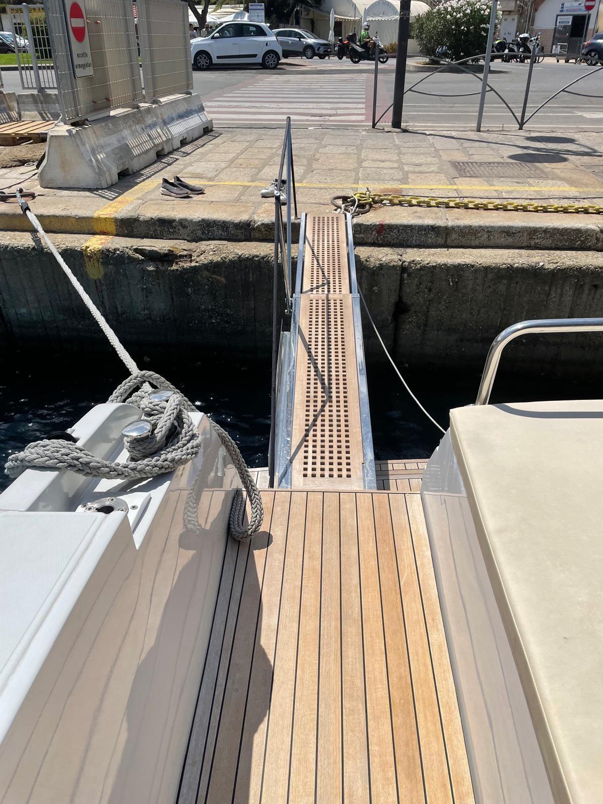 ferretti 47 altura