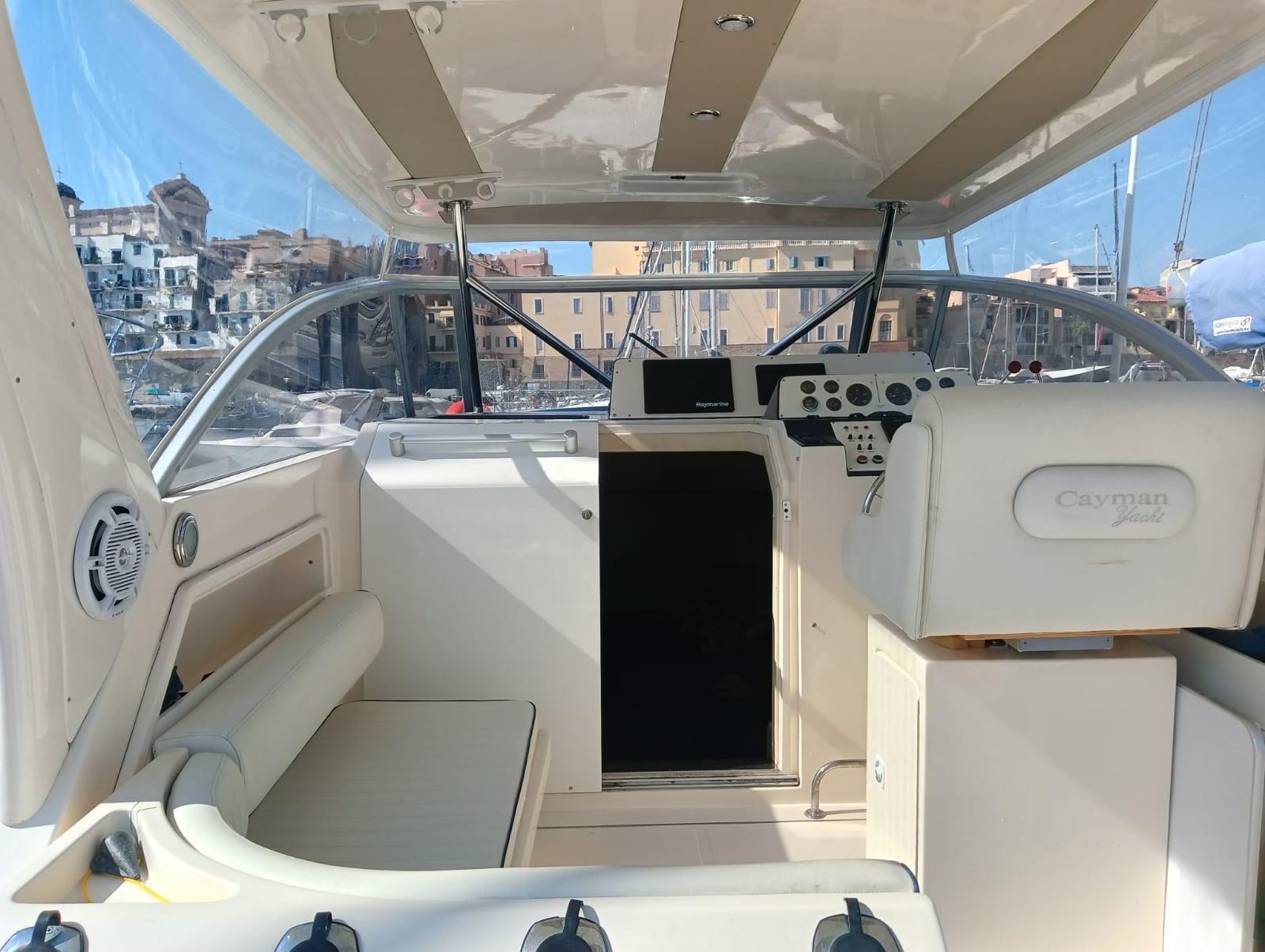 cayman 30 wa