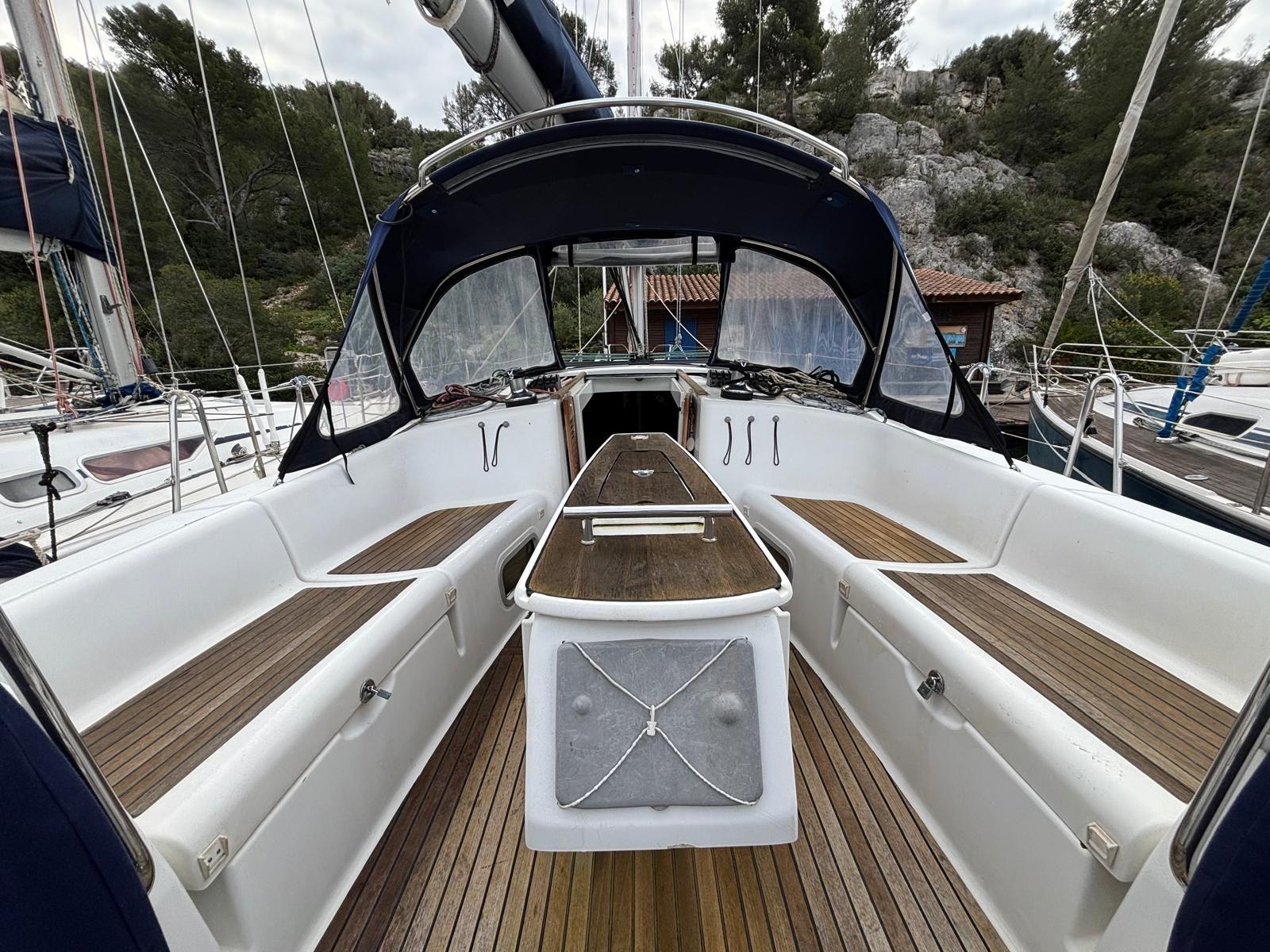 beneteau Oceanis 40