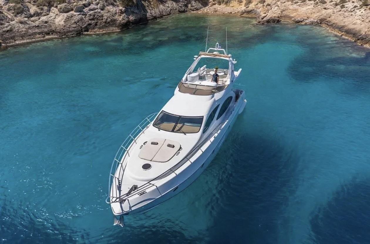 azimut 68 plus