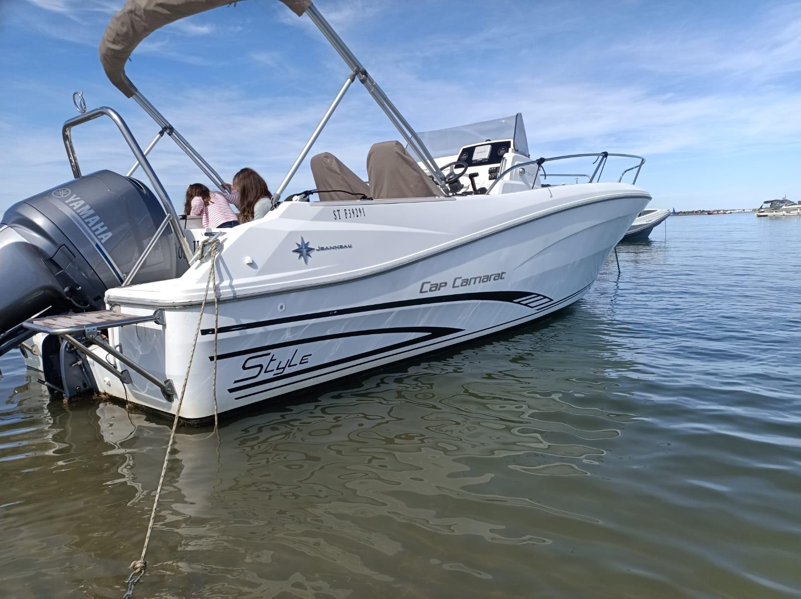 jeanneau Cap camarat 7.5 cc