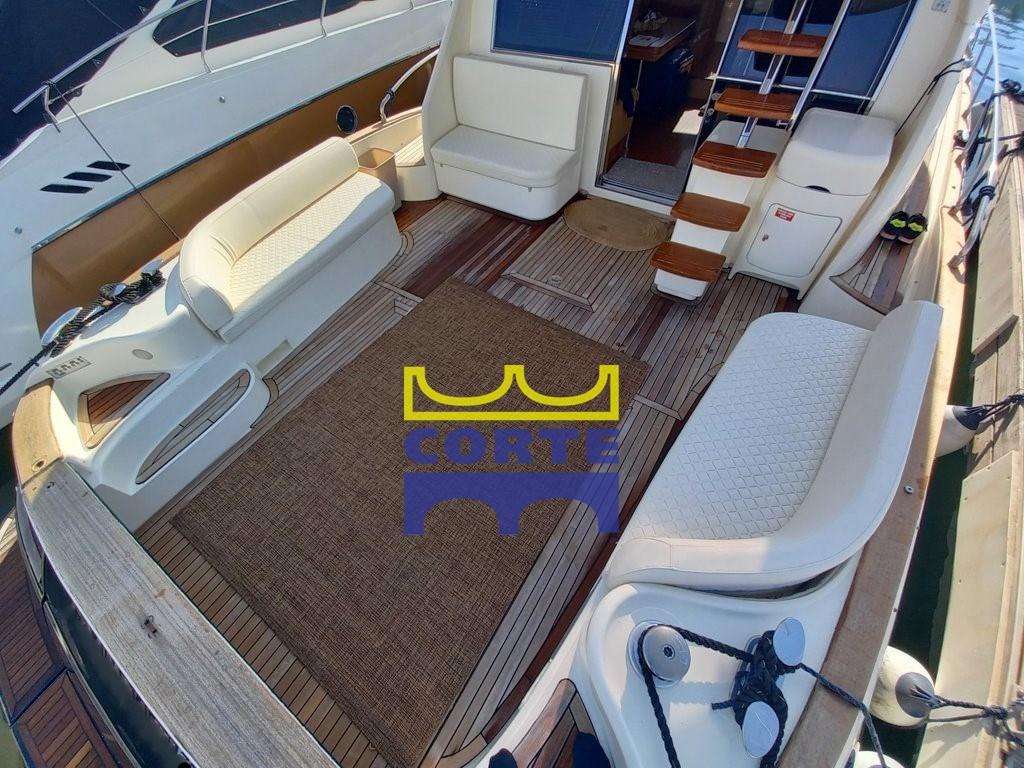 mochi craft Dolphin 54 suntop