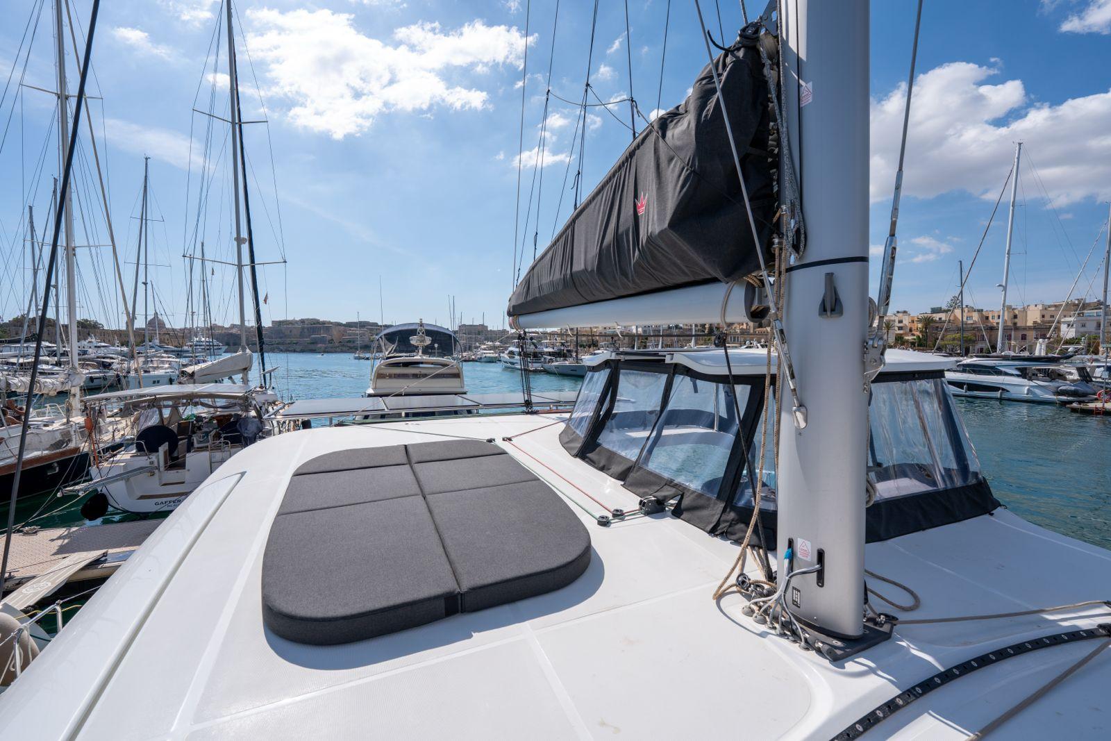 lagoon Lagoon 42