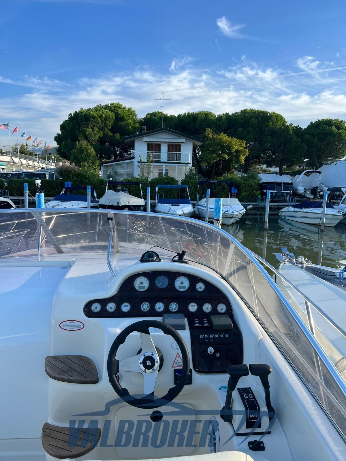 cranchi Zaffiro 28