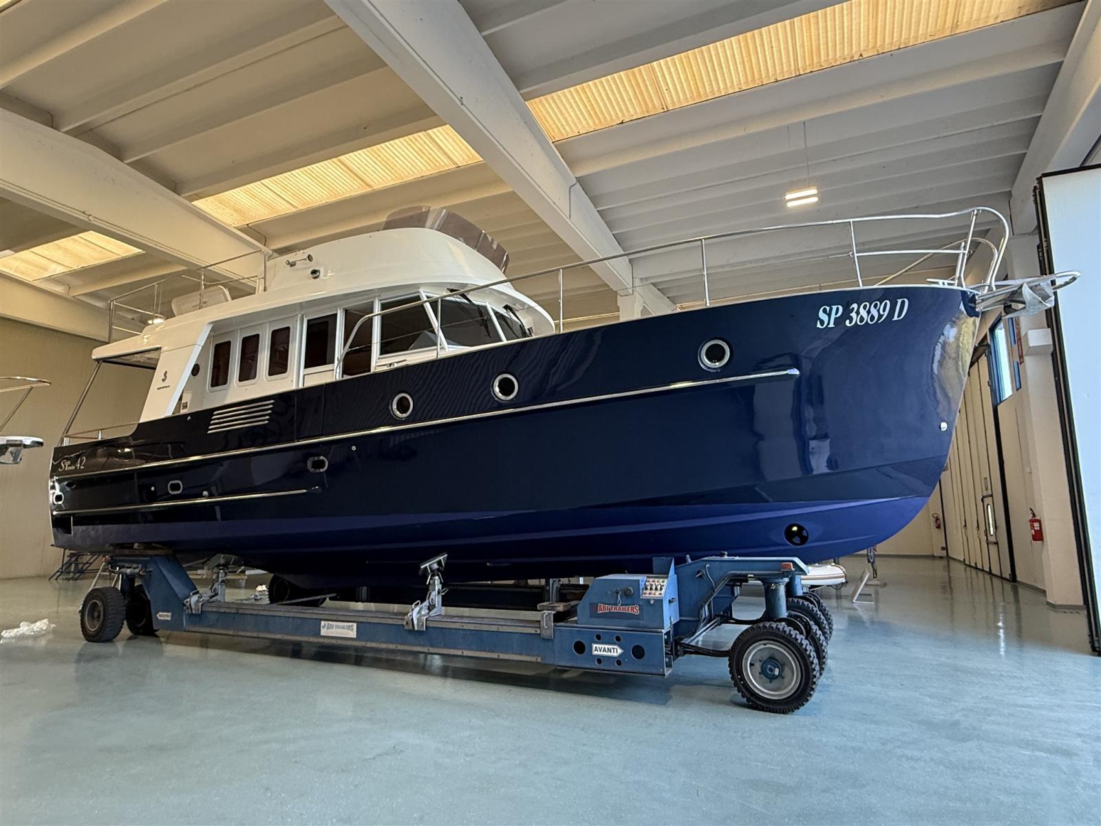 beneteau Swift trawler 42
