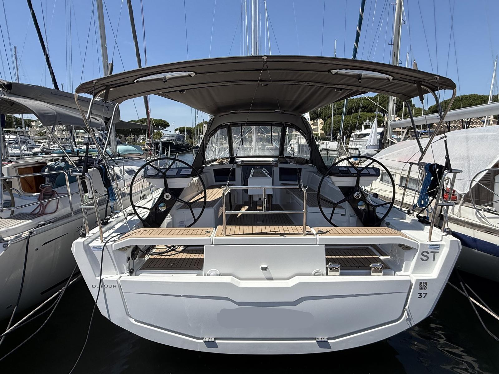 dufour 37