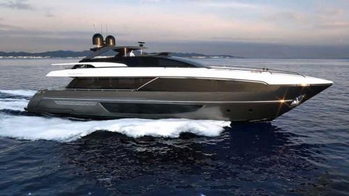 Riva 100 corsaro